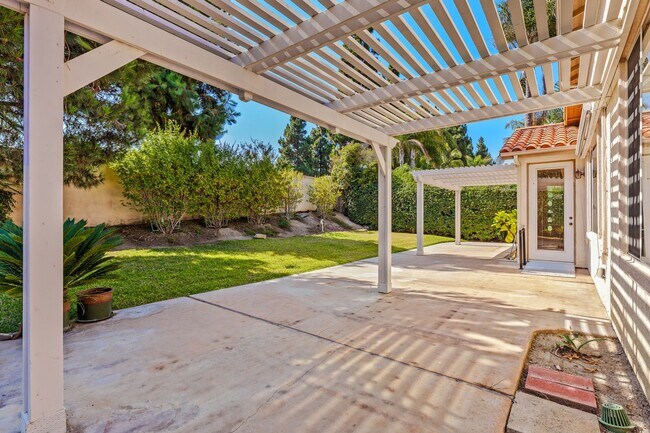 Building Photo - 6661 Curlew Terrace