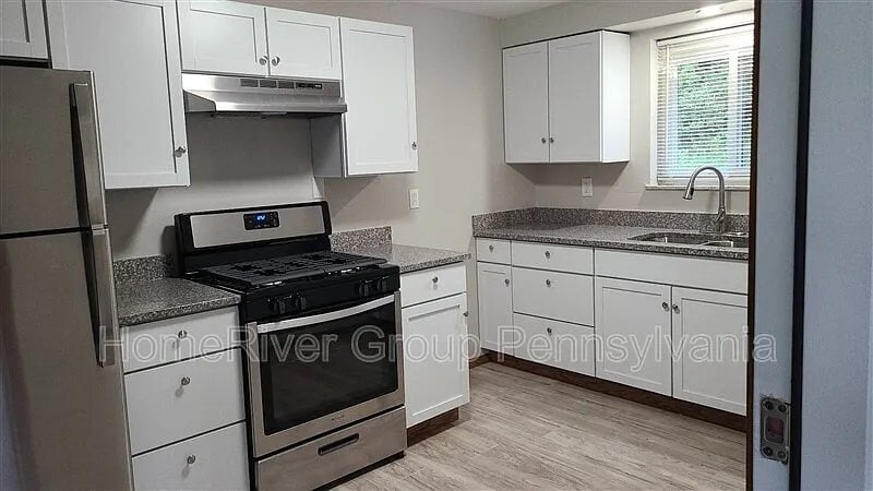 Building Photo - 215 Boston Hollow Rd