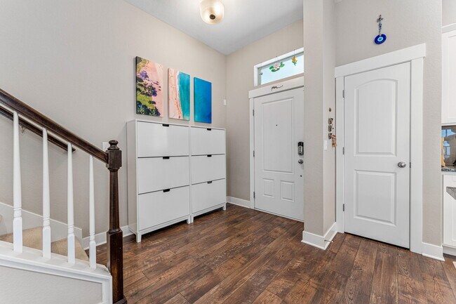 Building Photo - 9325 E 58th Dr