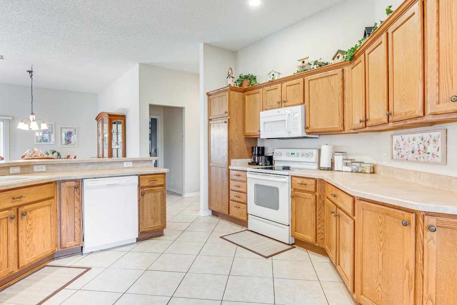 Building Photo - 684 Winifred Way