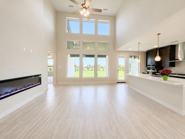 Building Photo - 31546 Meadow Place Ln