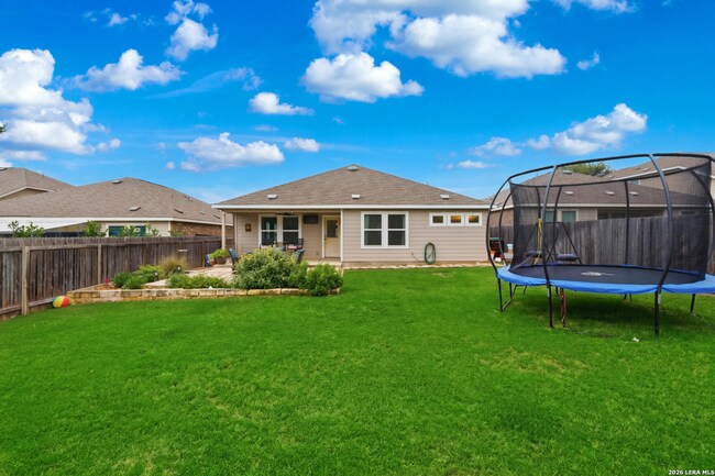 Building Photo - 5125 Blue Ivy