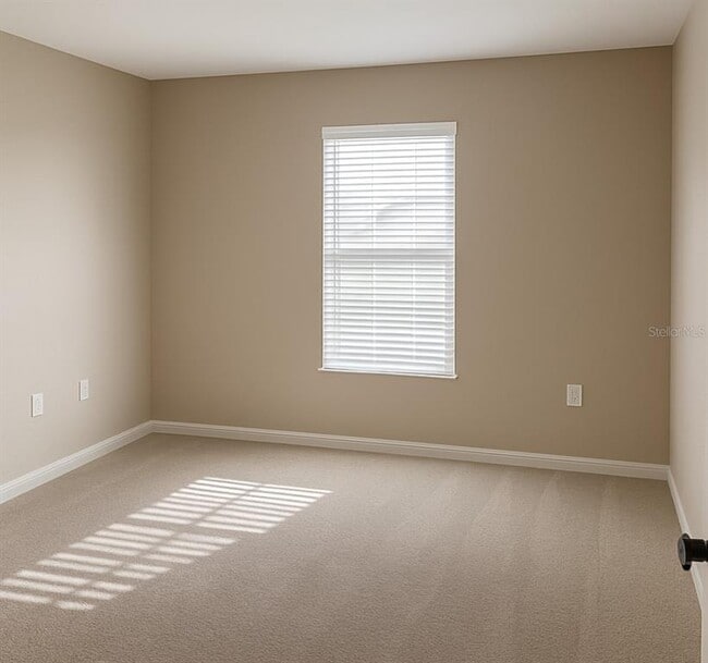 Building Photo - 104 S Coopers Hawk Way