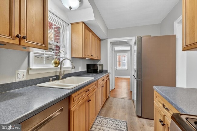 Building Photo - 7819 12th St NW