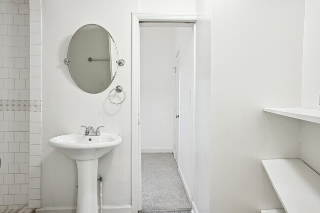 Building Photo - 4435 Yates Rd