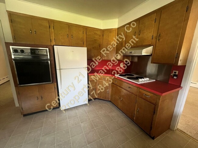Building Photo - 3 BR, 3 Bath home in Red Lion School District