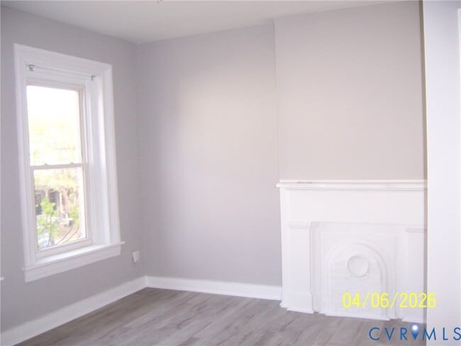 Building Photo - 505 N 1st St