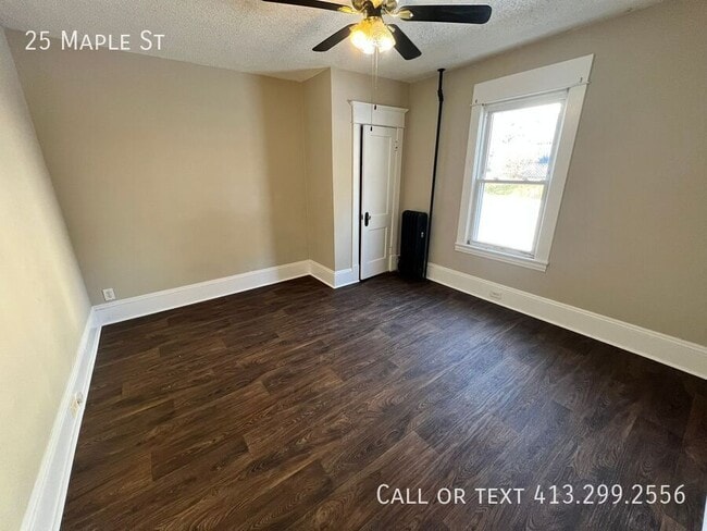 Building Photo - 25 Maple St