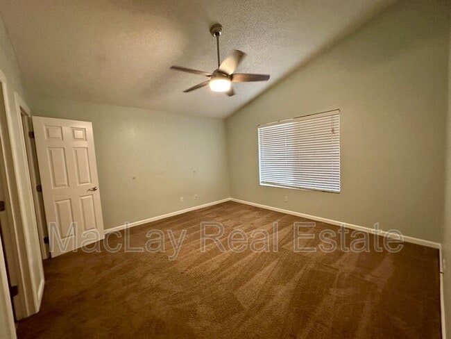 Building Photo - 240 S Laveen Dr