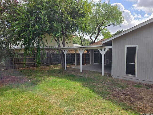 Building Photo - 11815 Broadwood St