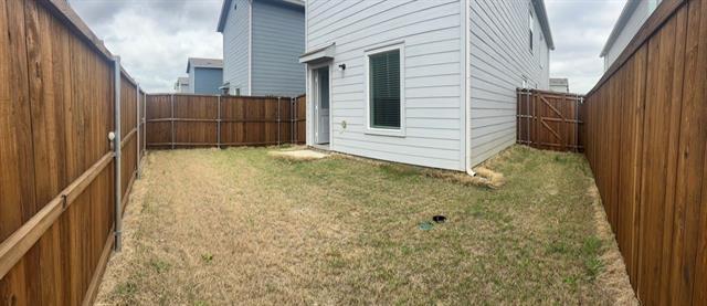 Building Photo - 12132 Thoroughbred Dr