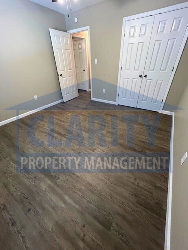 Building Photo - 615 Beech Cir NW