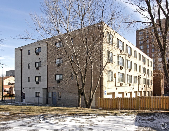Building Photo - Andersonville Point Condominiums
