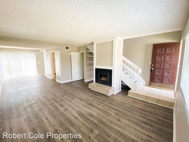 Building Photo - 2 br, 1.5 bath House - 1186 Mohave Drive