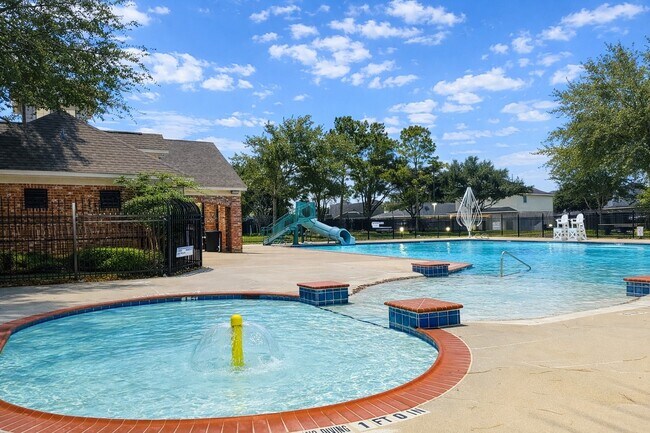 Building Photo - 2614 Orchard Creek Ln