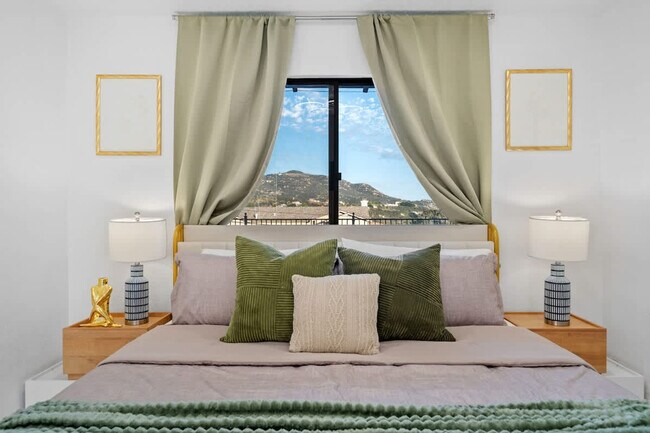 Building Photo - 14552 Skyline Truck Trail