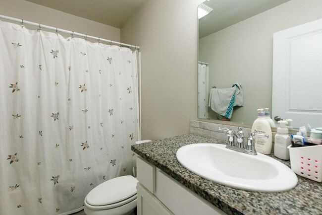 Building Photo - 10417 Xenia Ave