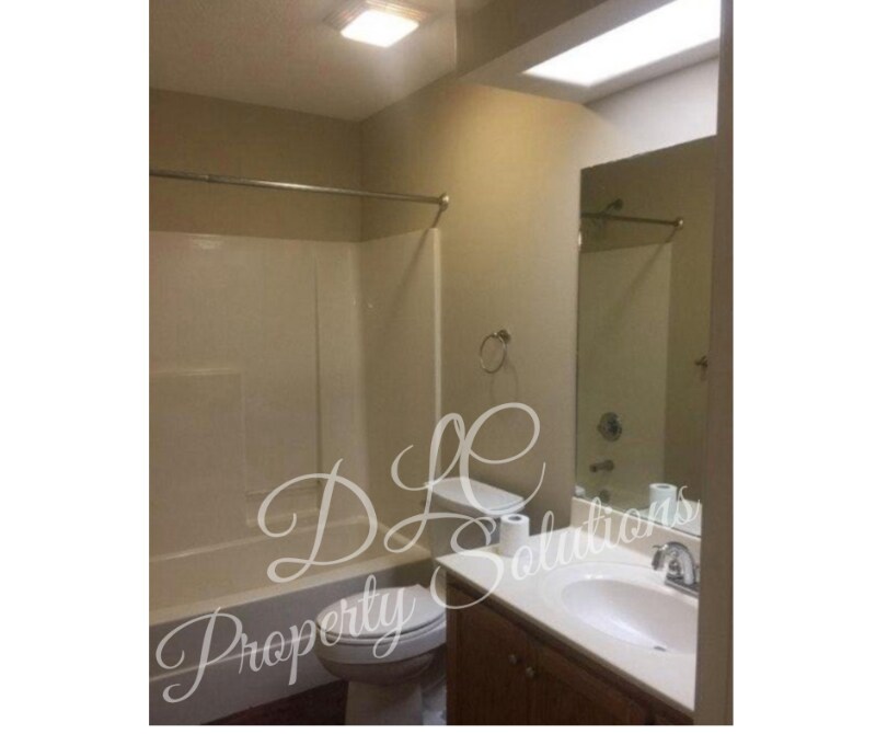 Building Photo - 254 Elder Dr