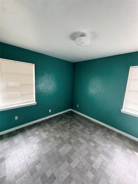 Building Photo - 928 Caladium Dr