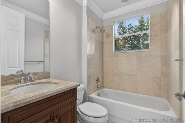 Building Photo - 625 Glenfield Way