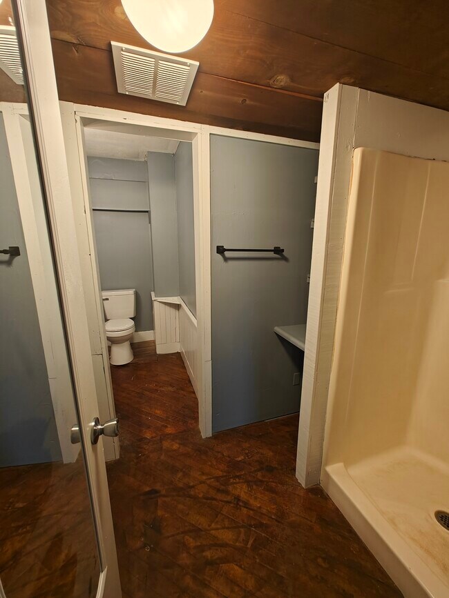 Building Photo - 116 Montgomery St