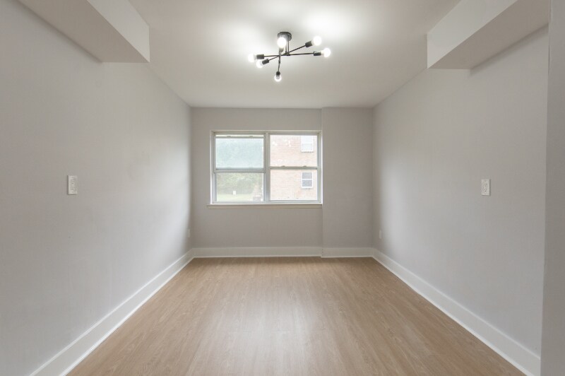 Building Photo - 1903 Country Ln