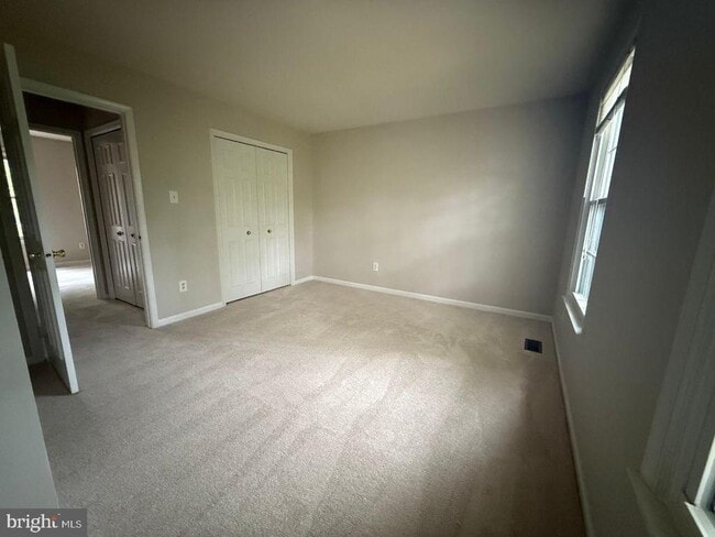 Building Photo - 3310 Applegrove Ct