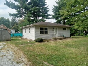 Building Photo - ? A Cute & Quaint Hidden Gem – Your Slice ...