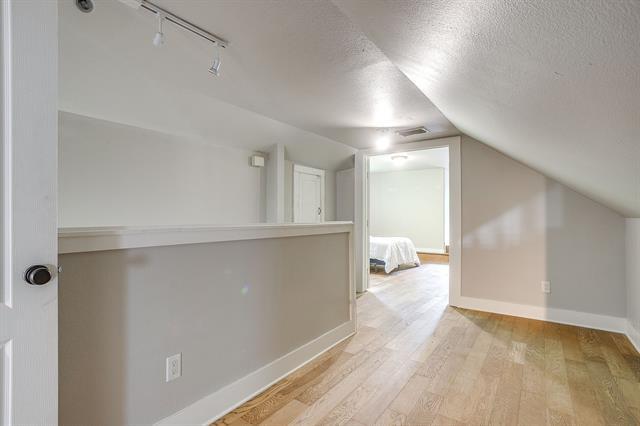 Building Photo - 2328 W Rosedale St S