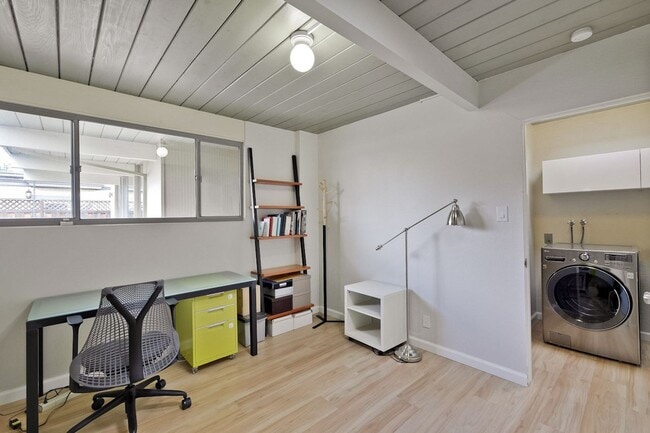 Building Photo - 4BD/2BA Cupertino Gem with Modern Upgrades!