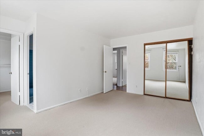 Building Photo - 5422 Brixham Ct