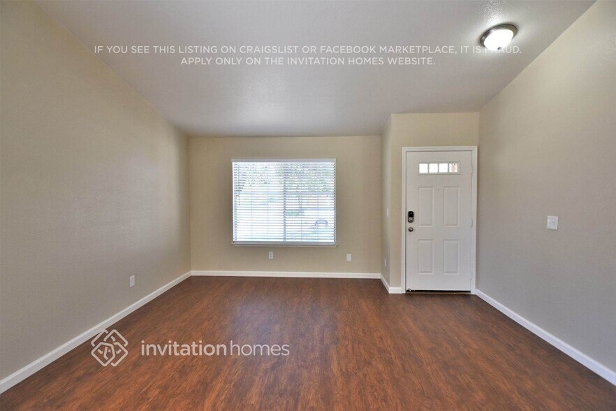 Building Photo - 8600 Luciano Ct