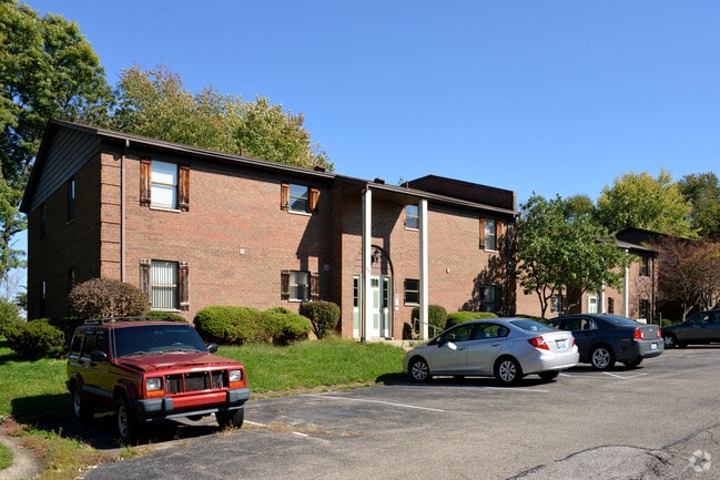 Building Photo - Chateau-Ridge Apartments