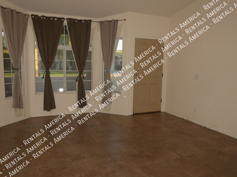 Building Photo - 10831 E Contessa St