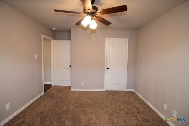 Building Photo - 900 Clanton Cove
