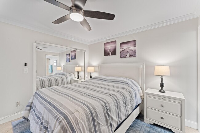 Building Photo - 2871 N Ocean Blvd