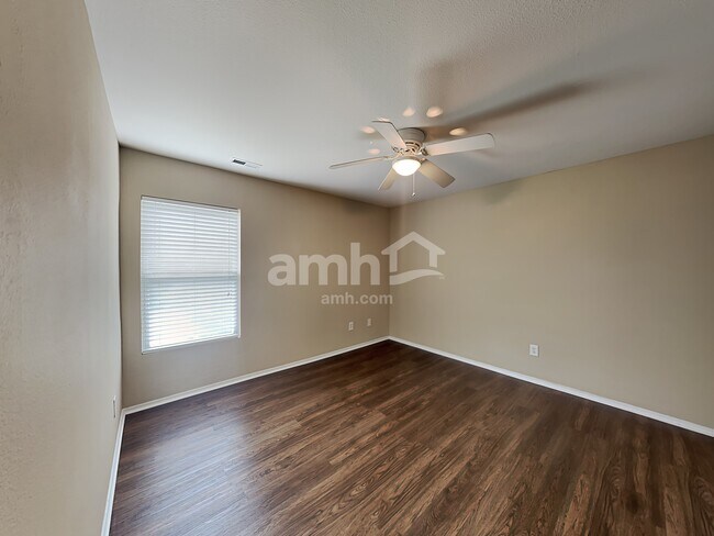 Building Photo - 2432 Sweet Birch Ct