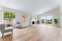 Building Photo - 3620 Sherwood Dr