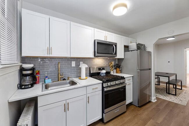 Building Photo - 4223 Alabama Ave SE