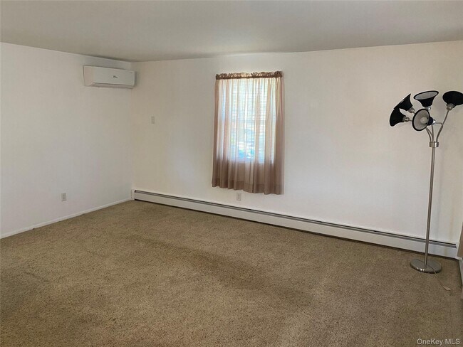 Building Photo - 124 Chelsea Ave