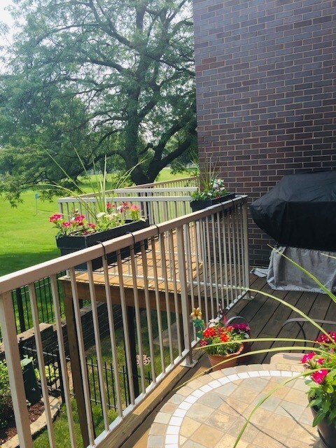 Building Photo - 556 E 32nd St