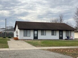 Building Photo - 310 Washington St.