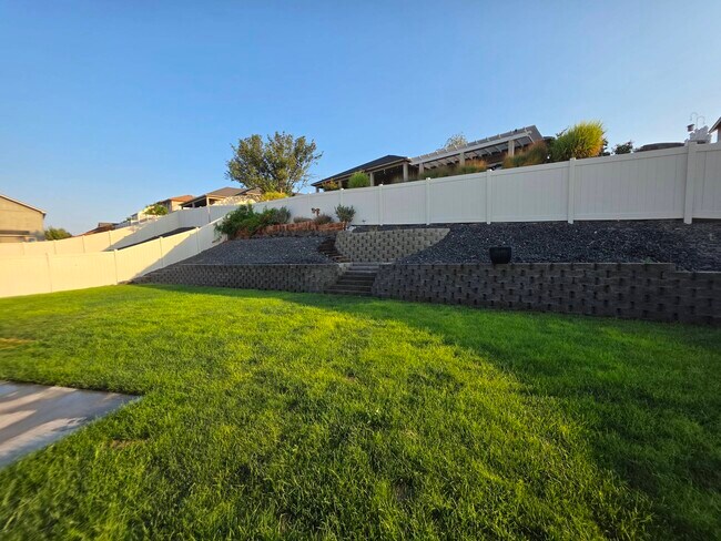 Building Photo - 6009 Pimlico Dr