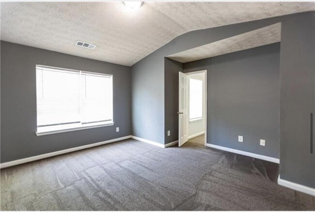 Building Photo - 2829 Vining Ridge Terrace