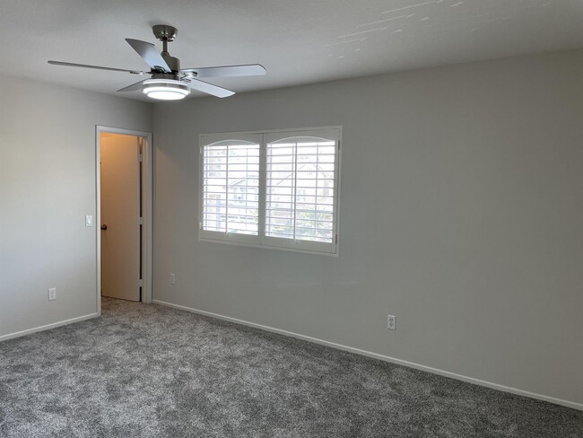 Building Photo - 1167 Innisfree Ct