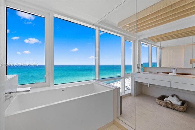 Building Photo - 102 24th St