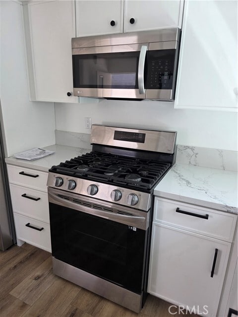 Building Photo - 6130 Hazeltine Ave