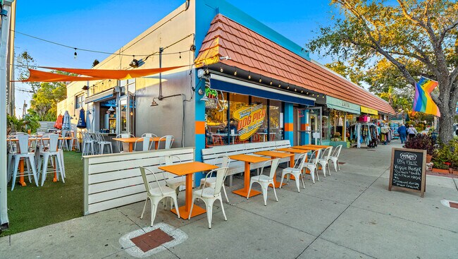 Building Photo - 1525 52nd St S