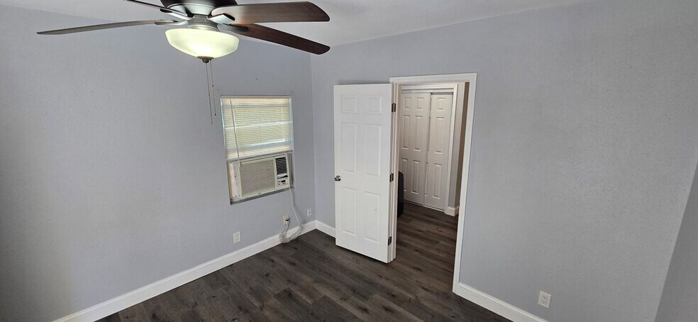 Building Photo - 3832 46th Ave N