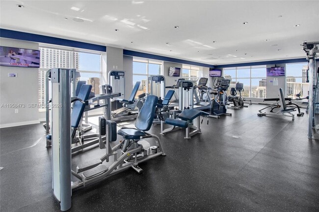 Building Photo - 350 SE 2nd St